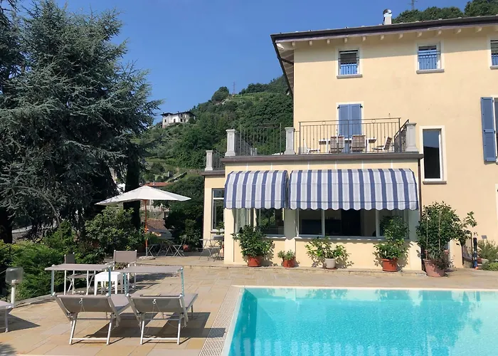 B&B Villa Eden Jacuzzi Pool